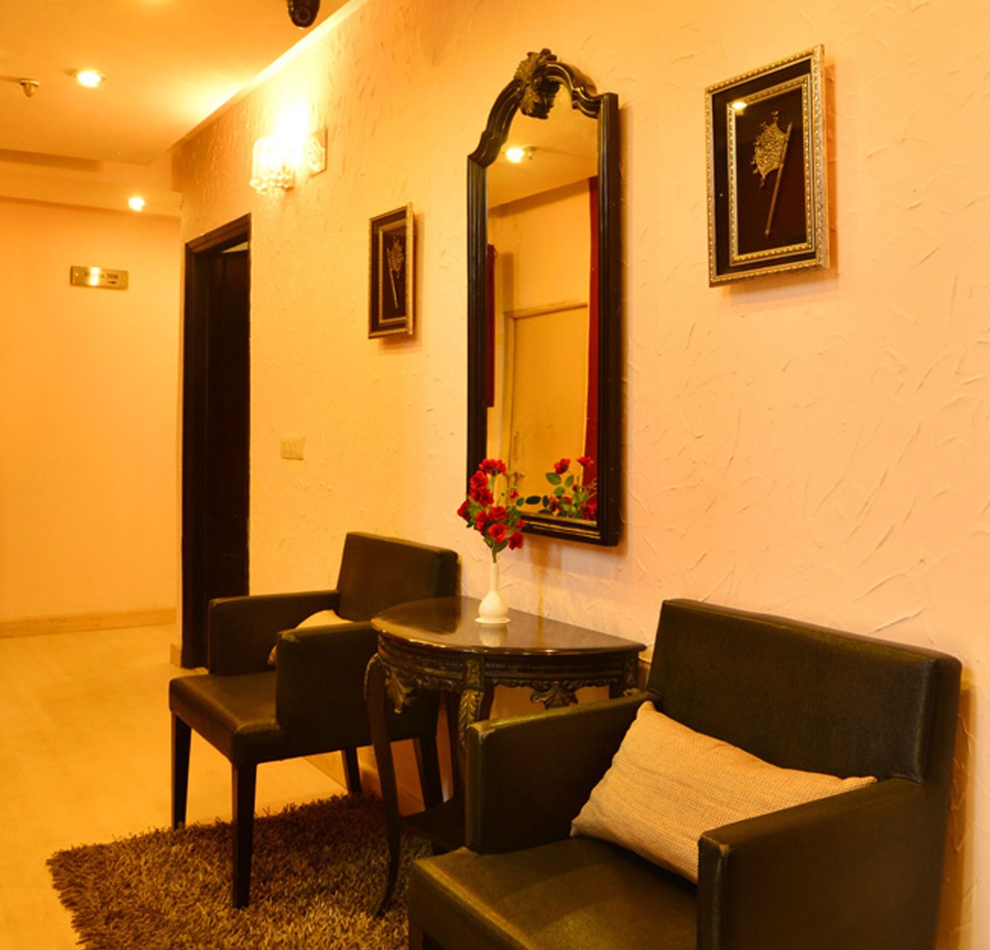 Hotel Shanti Palace West Patel Nagar Neu-Delhi Exterior foto